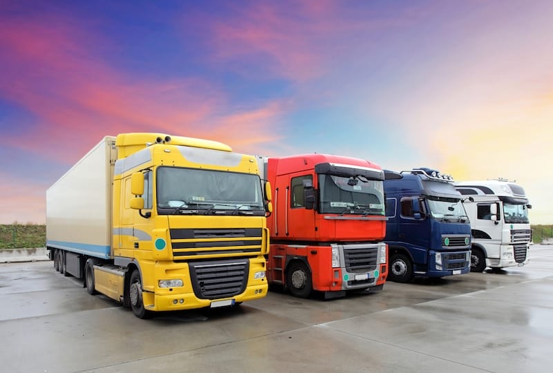 Foto von verschiedenen LKWs