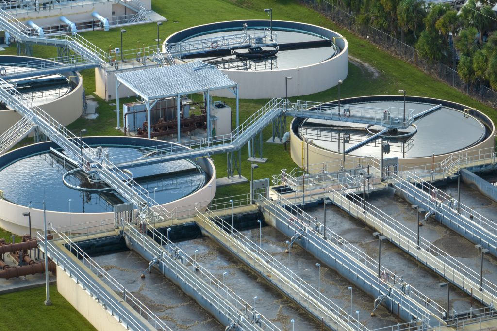 Ein Klärwerk von oben